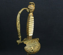AMERICAN ARTILLERY OFFICER'S SWORD CA.1830