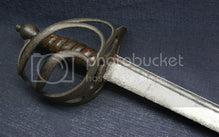 AMERICAN REVOLUTIONARY WAR PERIOD ENGLISH HANGER