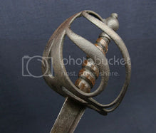 AMERICAN REVOLUTIONARY WAR PERIOD ENGLISH HANGER