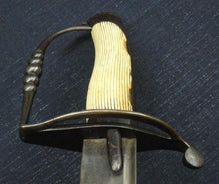 BRITISH CA.1790 LIGHT COMPANY OFFICER'S FIGHTING SWORD