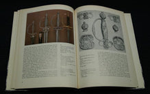 ANTHONY NORTH - AN INTRODUCTION TO EUROPEAN SWORDS